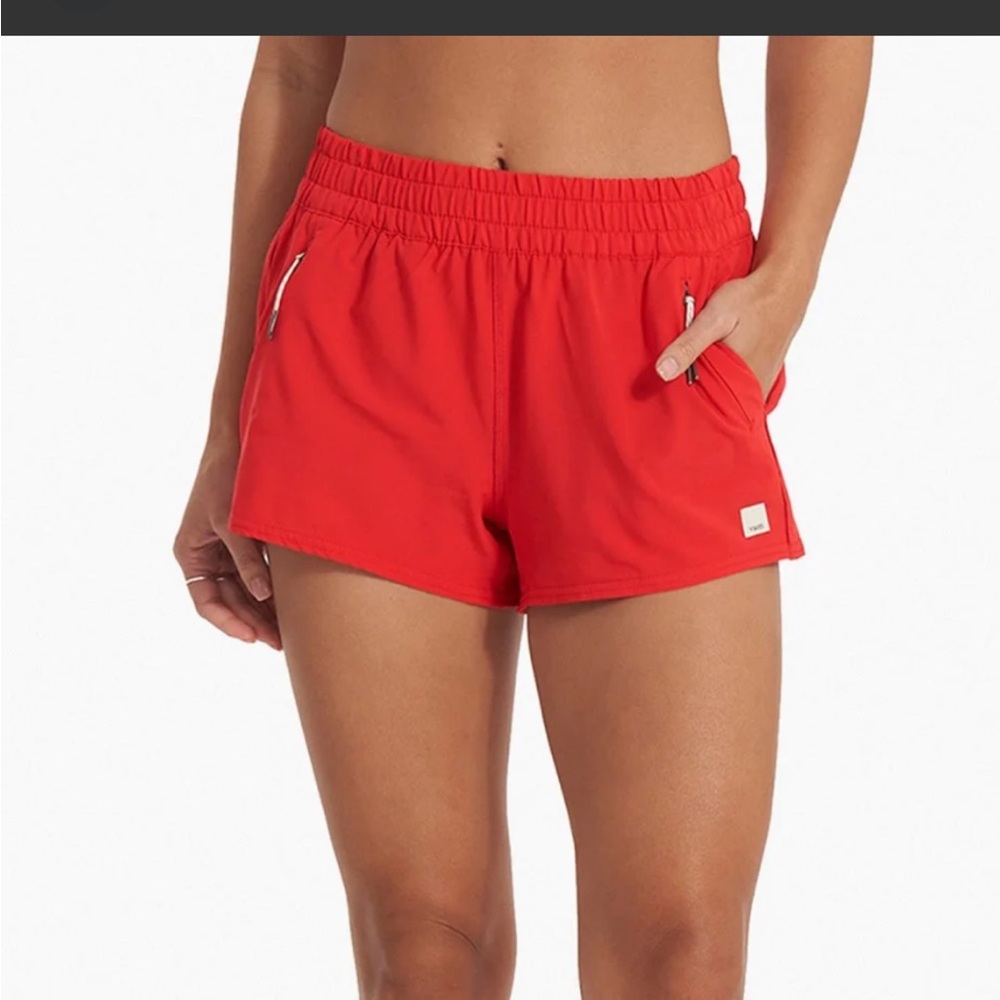 Vuori dash Women's Red Athletic Shorts